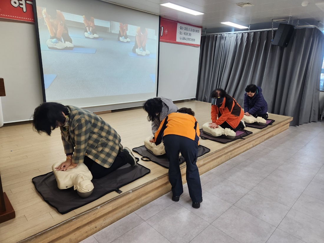 2f66a059078907842ab093d6053093ea_1763688042_2008.jpg 2f66a059078907842ab093d6053093ea_1763688042_2008.jpg